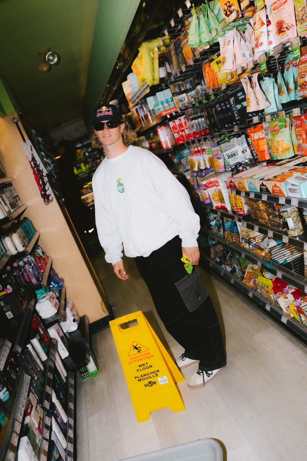 WORLD EMBROIDERY SWEAT - SAMPLE