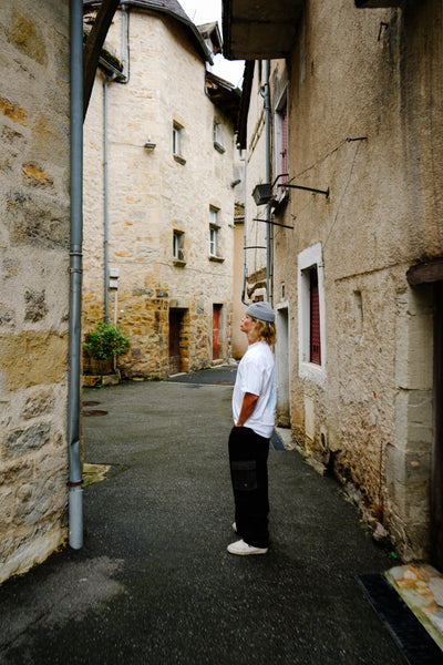 WHITE LOGO TEE