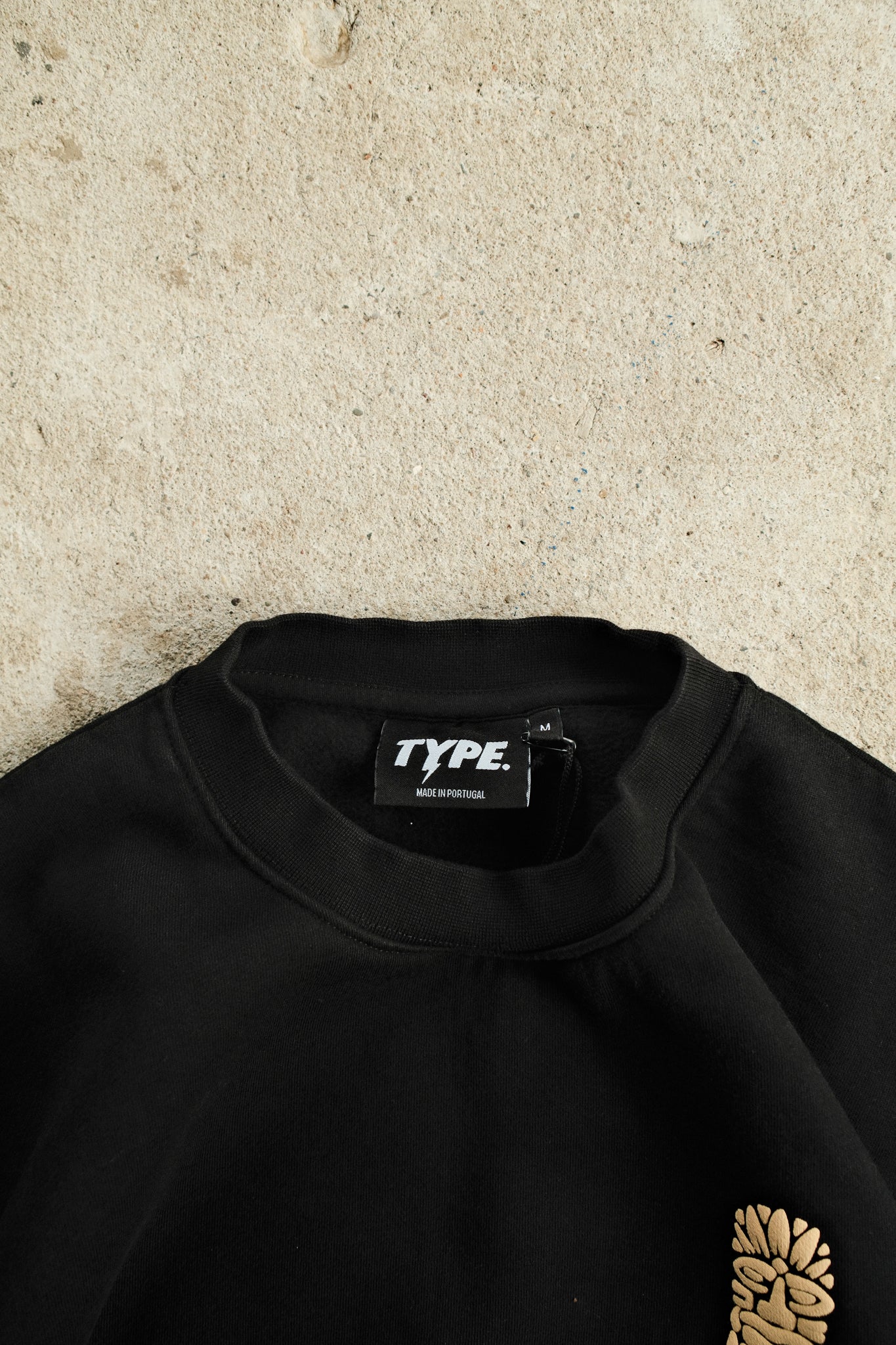 PUFFY TYPE CREWNECK