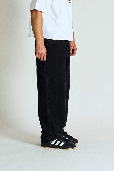 BLACK DENIM PANT