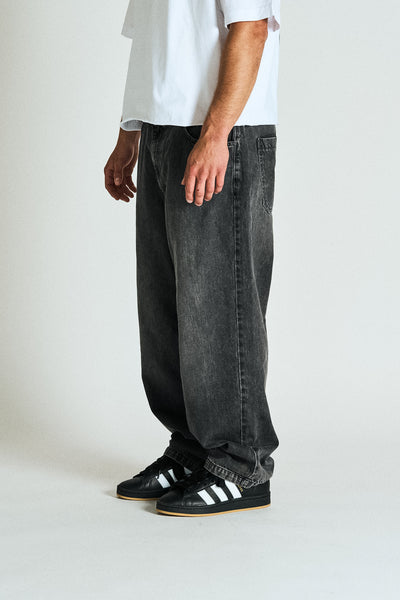 GREY DENIM PANT