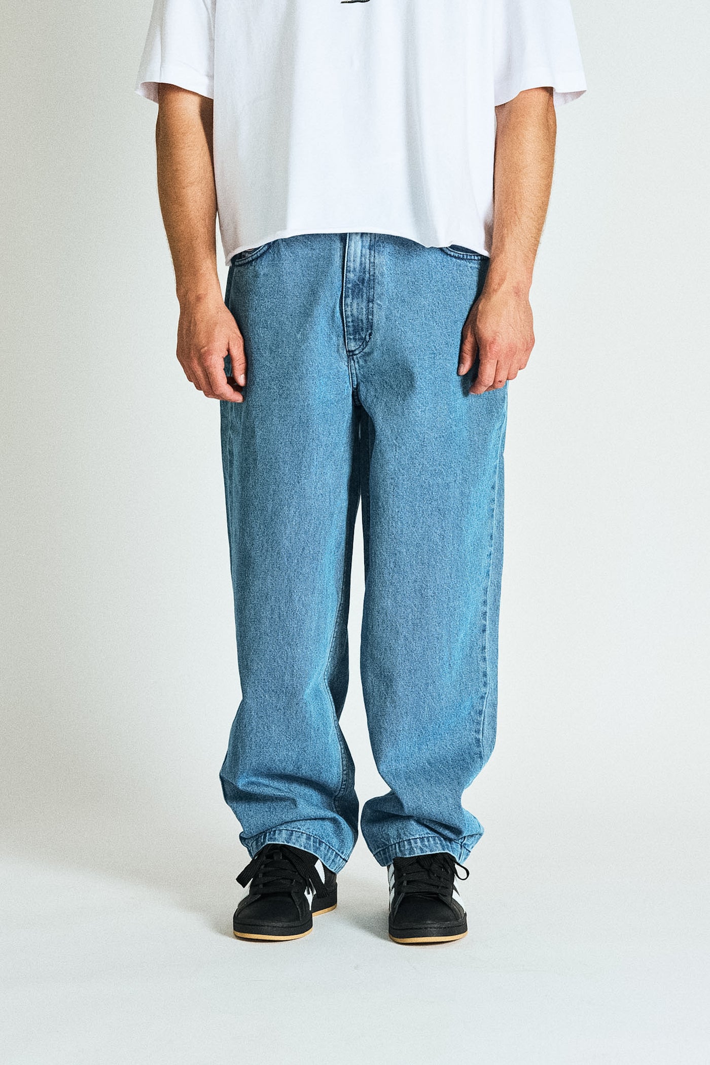 DENIM JEANS - light blue
