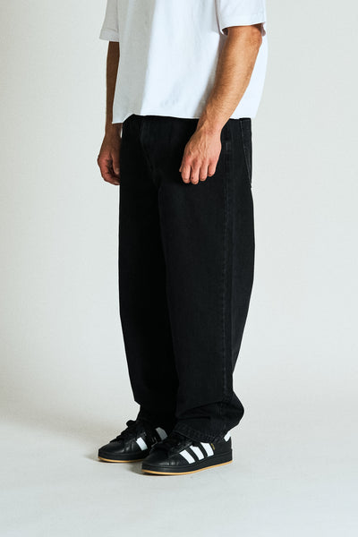 BLACK DENIM PANT