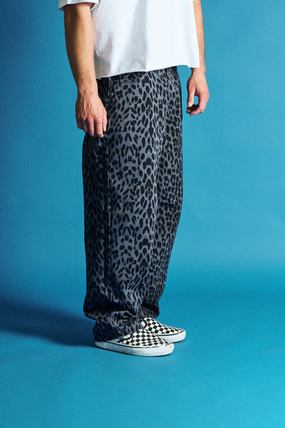 LIMITED ! Leopard Baggy Jeans